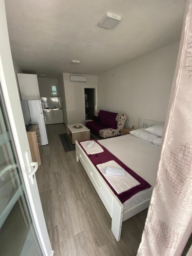 Apartmani Anita ستاريغغاد باكلينتسا المظهر الخارجي الصورة
