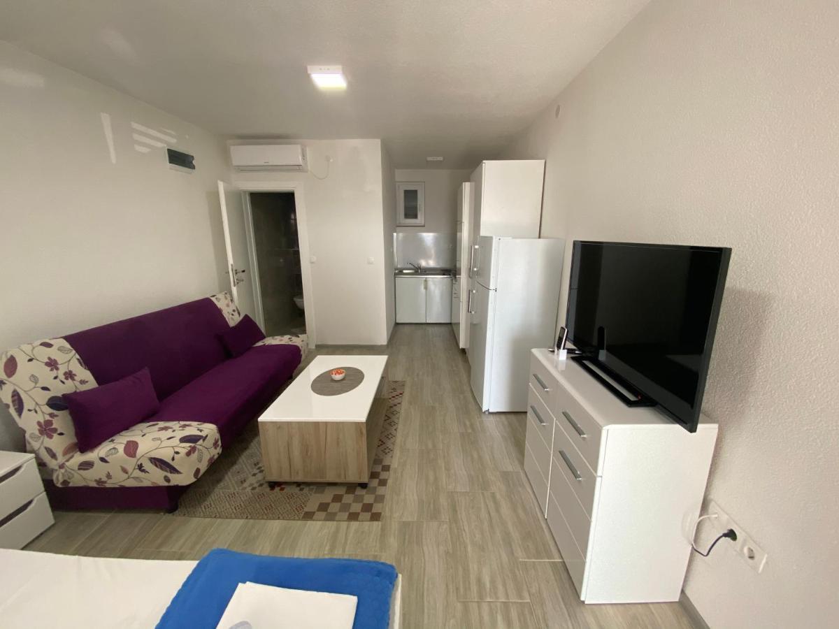 Apartmani Anita ستاريغغاد باكلينتسا المظهر الخارجي الصورة