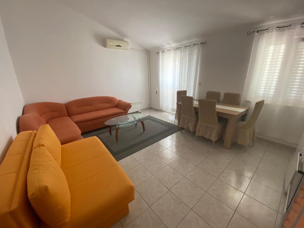 Apartmani Anita ستاريغغاد باكلينتسا المظهر الخارجي الصورة